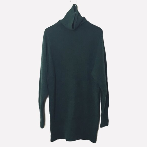 *SOLD* The Row 100% Cashmere Super Soft and Cozy Turtleneck Sweater Size M - Picture 3 of 11